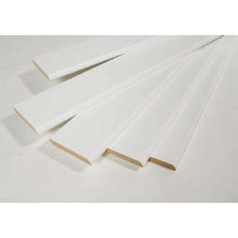 Lot de 5 plinthes médium en MDF arrondies peint blanc, 9 x 70 mm, L.2 m