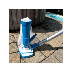 Aspirateur de fond de piscine NATERIAL